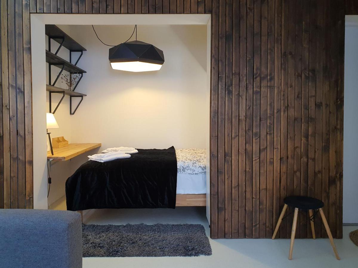 Whitebeeapartament Lägenhet Wrocław Exteriör bild