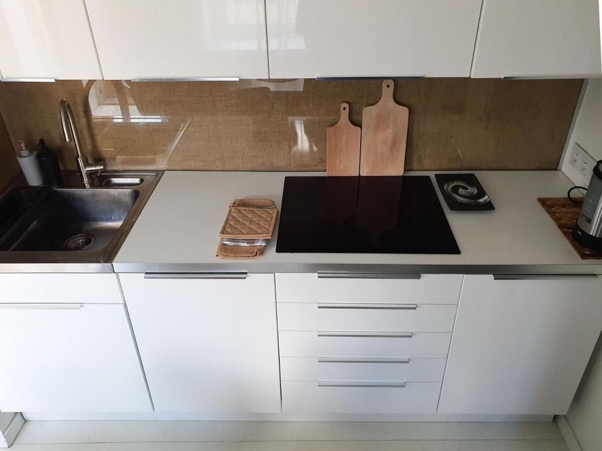 Whitebeeapartament Lägenhet Wrocław Exteriör bild
